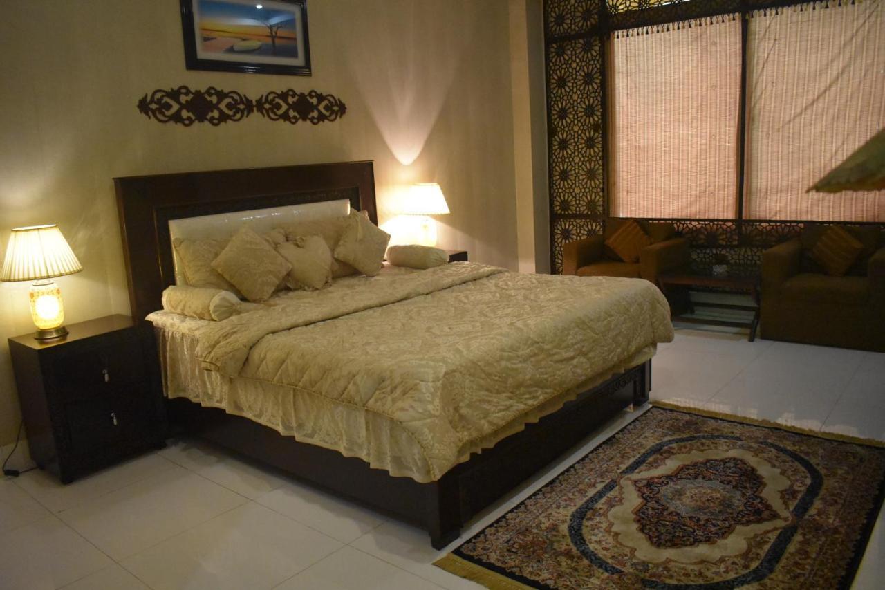 Hotel Royal Palace راوالبيندي المظهر الخارجي الصورة